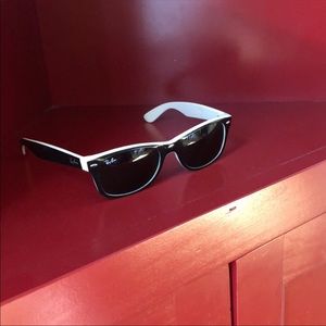 Ray ban Sunglasses - Wayfarer